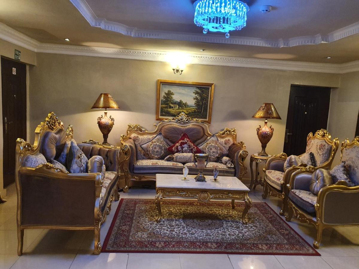 Apartment Royale Hotel&Suite Lagos Extérieur photo
