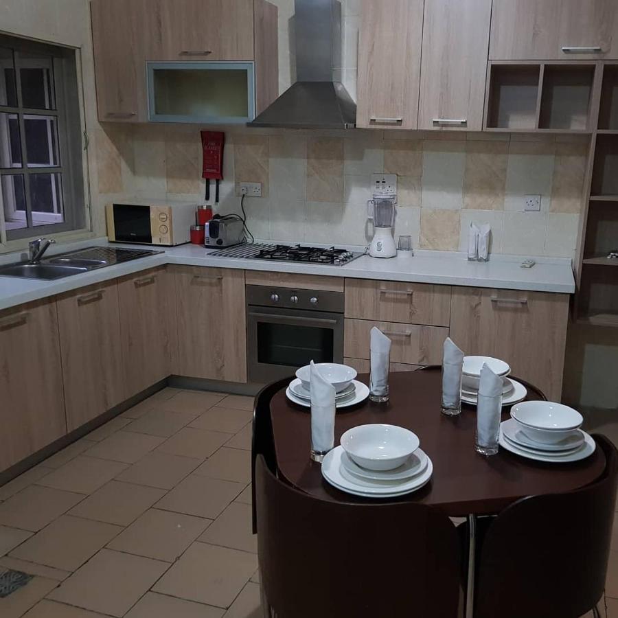 Apartment Royale Hotel&Suite Lagos Extérieur photo