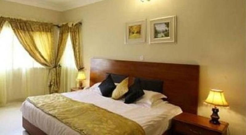 Apartment Royale Hotel&Suite Lagos Extérieur photo